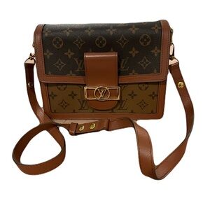 Louis Vuitton Reverse Dauphine MM Monogram Crossbody or Shoulder Bag with COA